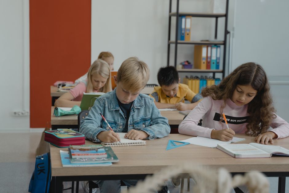 Nachrichtenmaterial für Textanalyse und Aufgaben